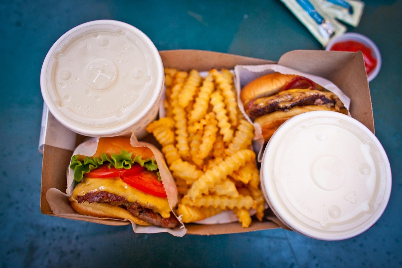 junk food, hamburgeri, cartofi prajiti